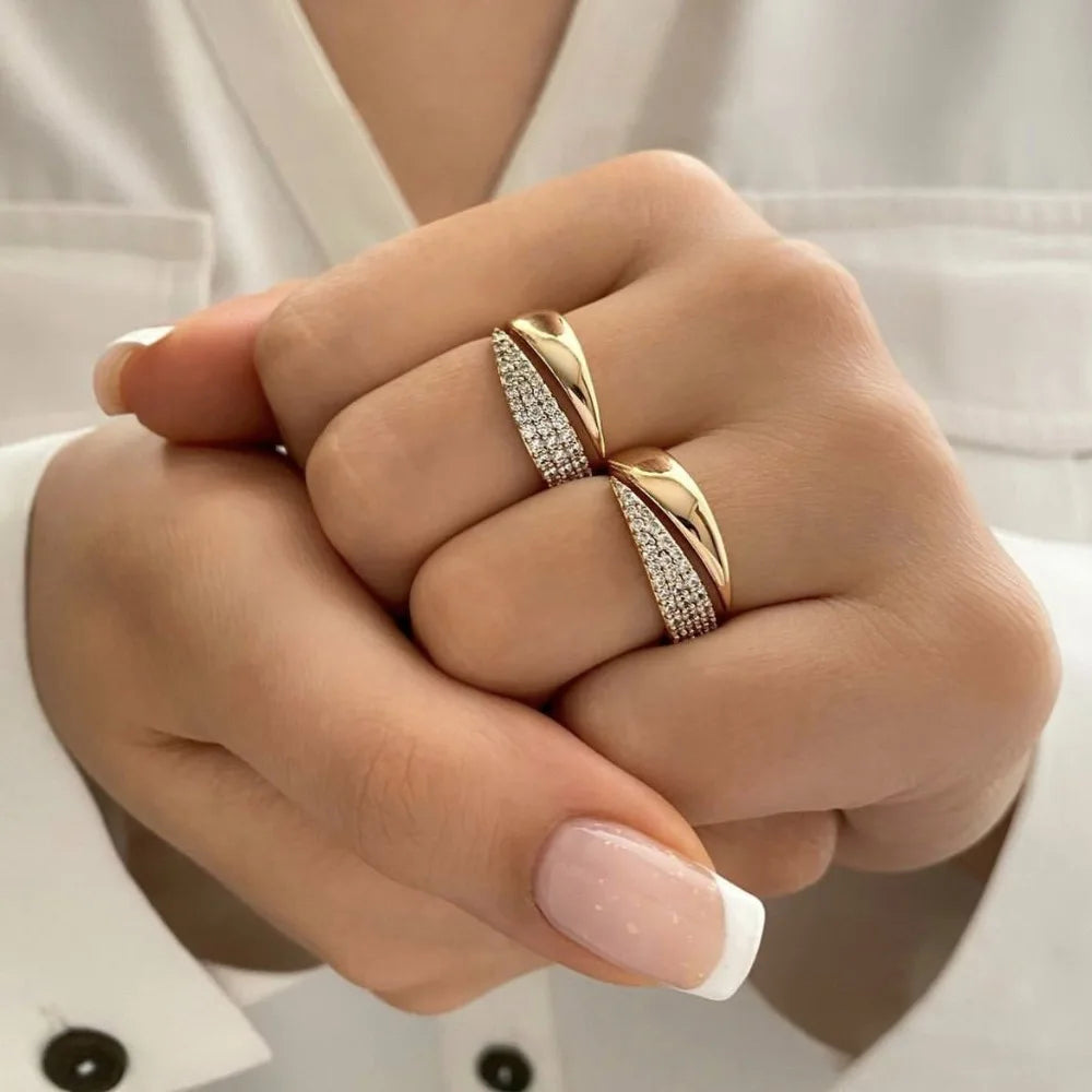 Elegant Geometric Wrap Ring