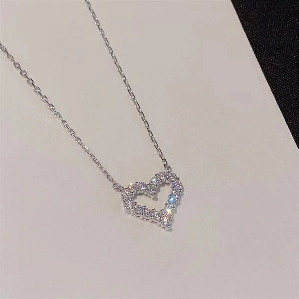 Kpop-Crystal-Hollow-Love-Pendant-Necklace-Romantic-Zircon-Simple-Necklace-For-Women-Trendy-Jewelry-Accessories.jpg